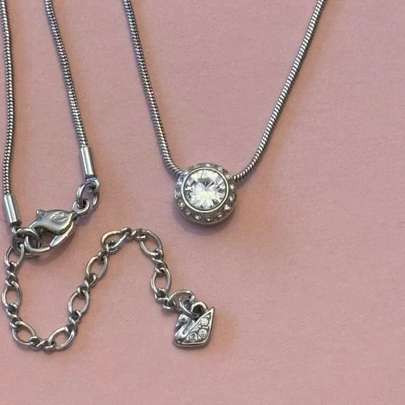 Swarovski Silver Necklace with Clear Crystal Pendant - Picture 1 of 5